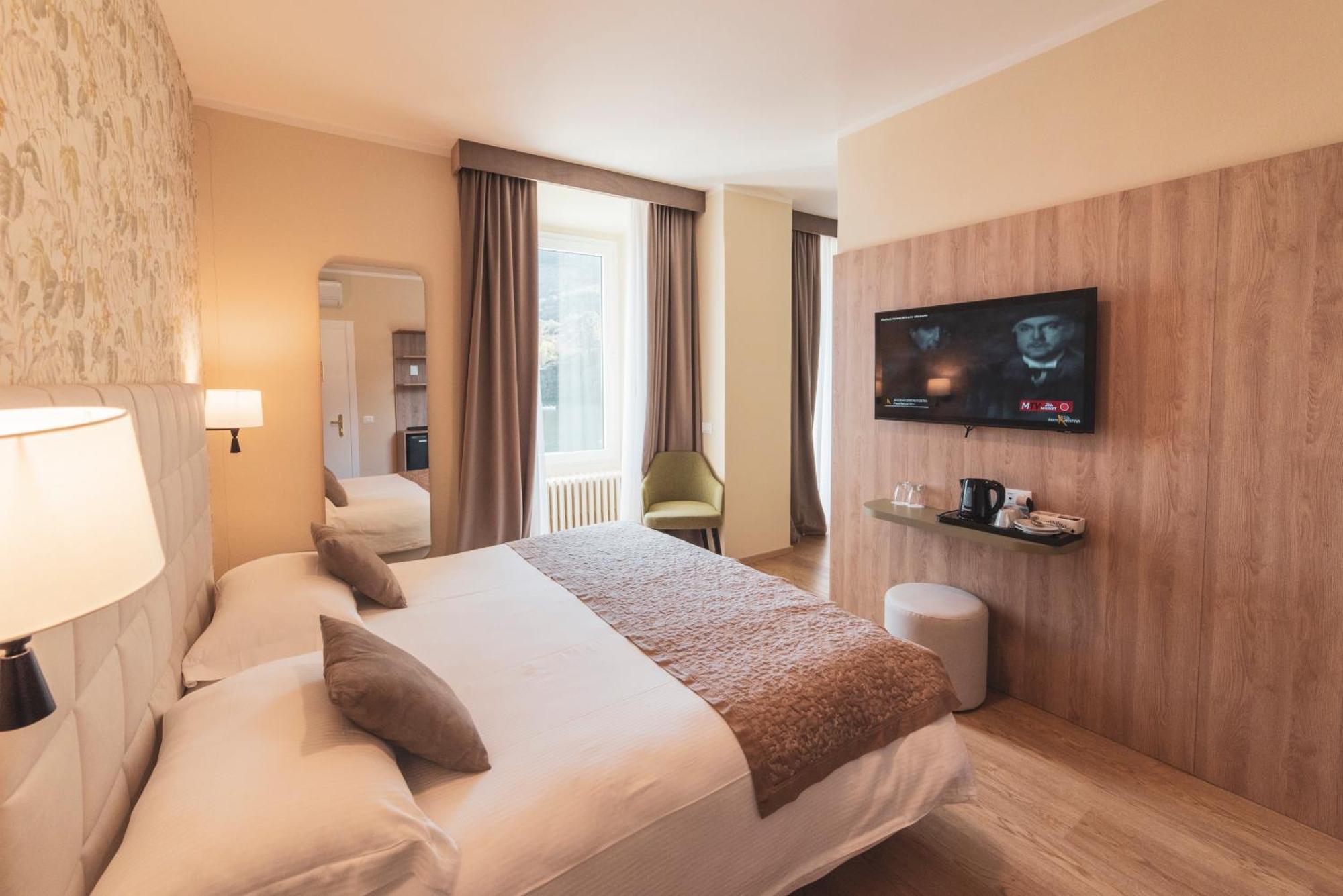 Hotel Due Palme 메르고초 외부 사진