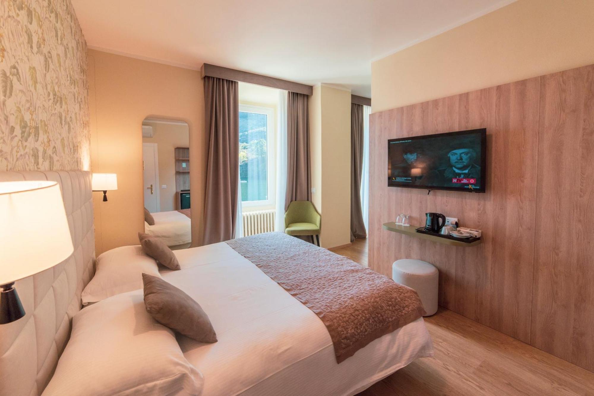 Hotel Due Palme 메르고초 외부 사진