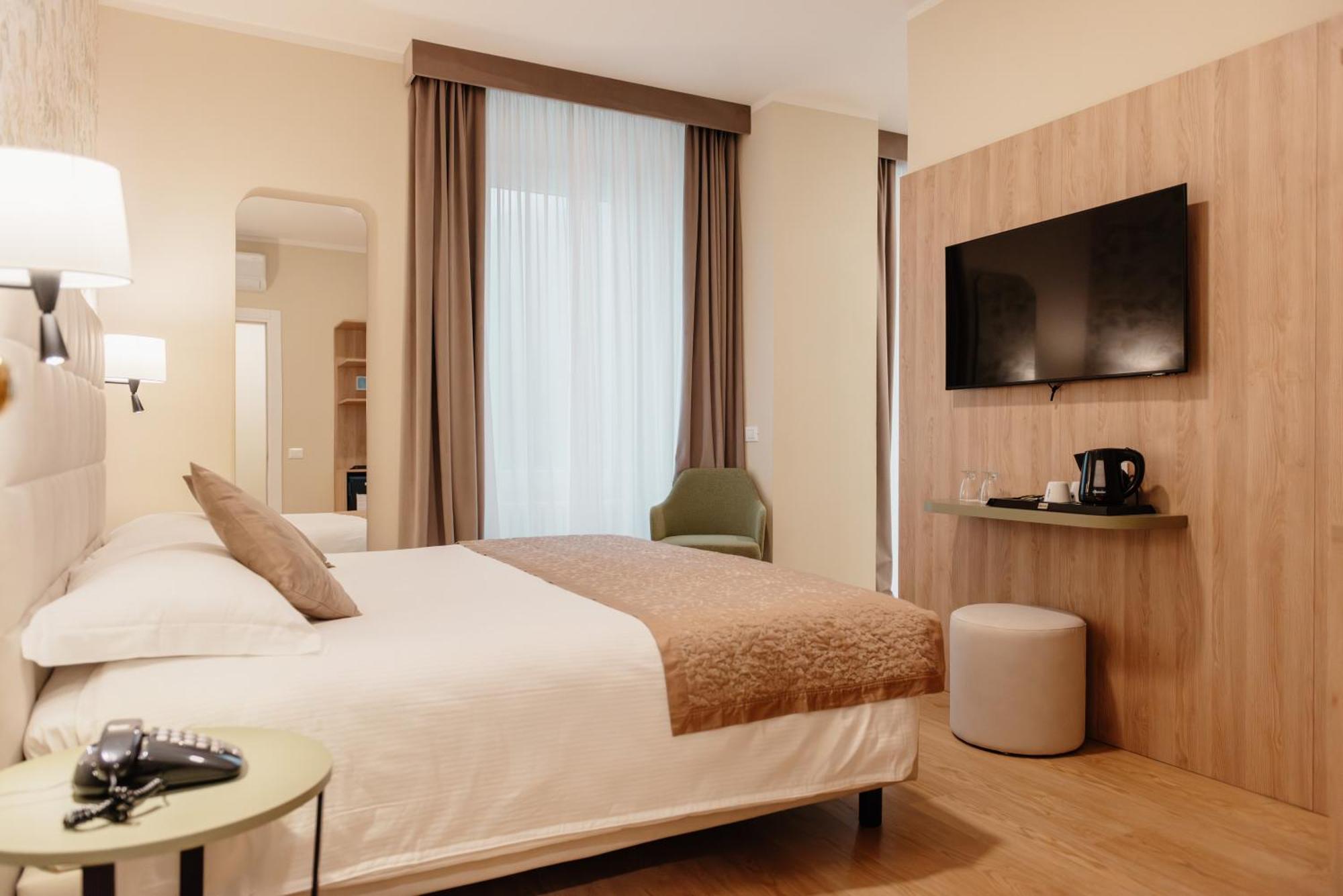 Hotel Due Palme 메르고초 외부 사진